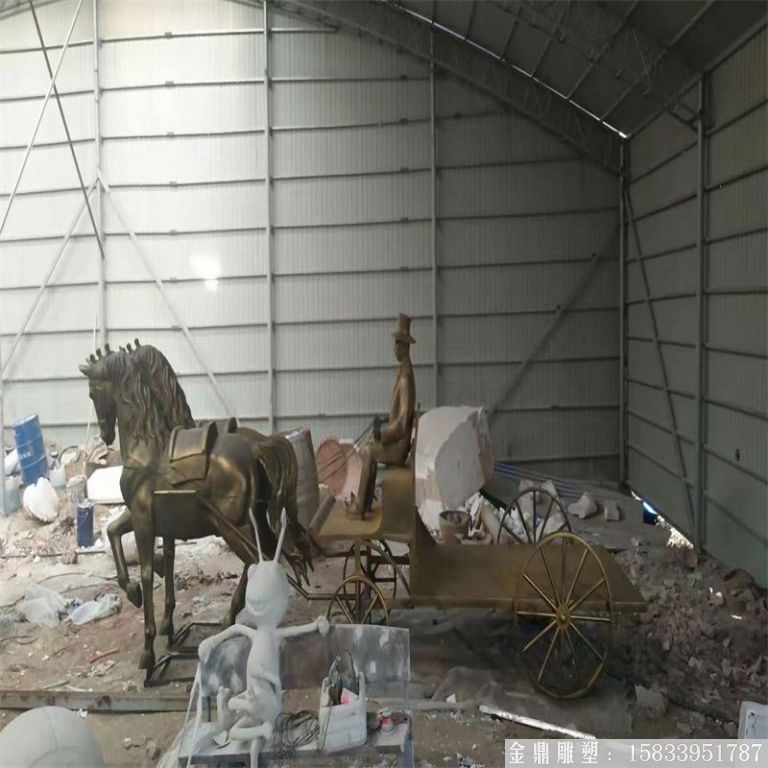 玻璃鋼仿銅馬車雕塑，馬車雕塑定做，啤酒節(jié)馬車雕塑6