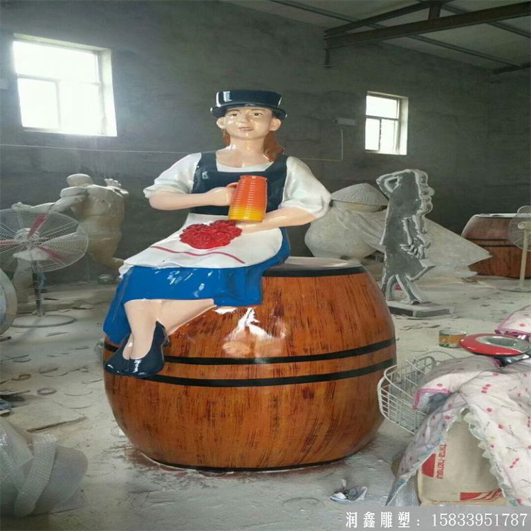 啤酒節(jié)人物雕塑 玻璃鋼啤酒主題雕塑